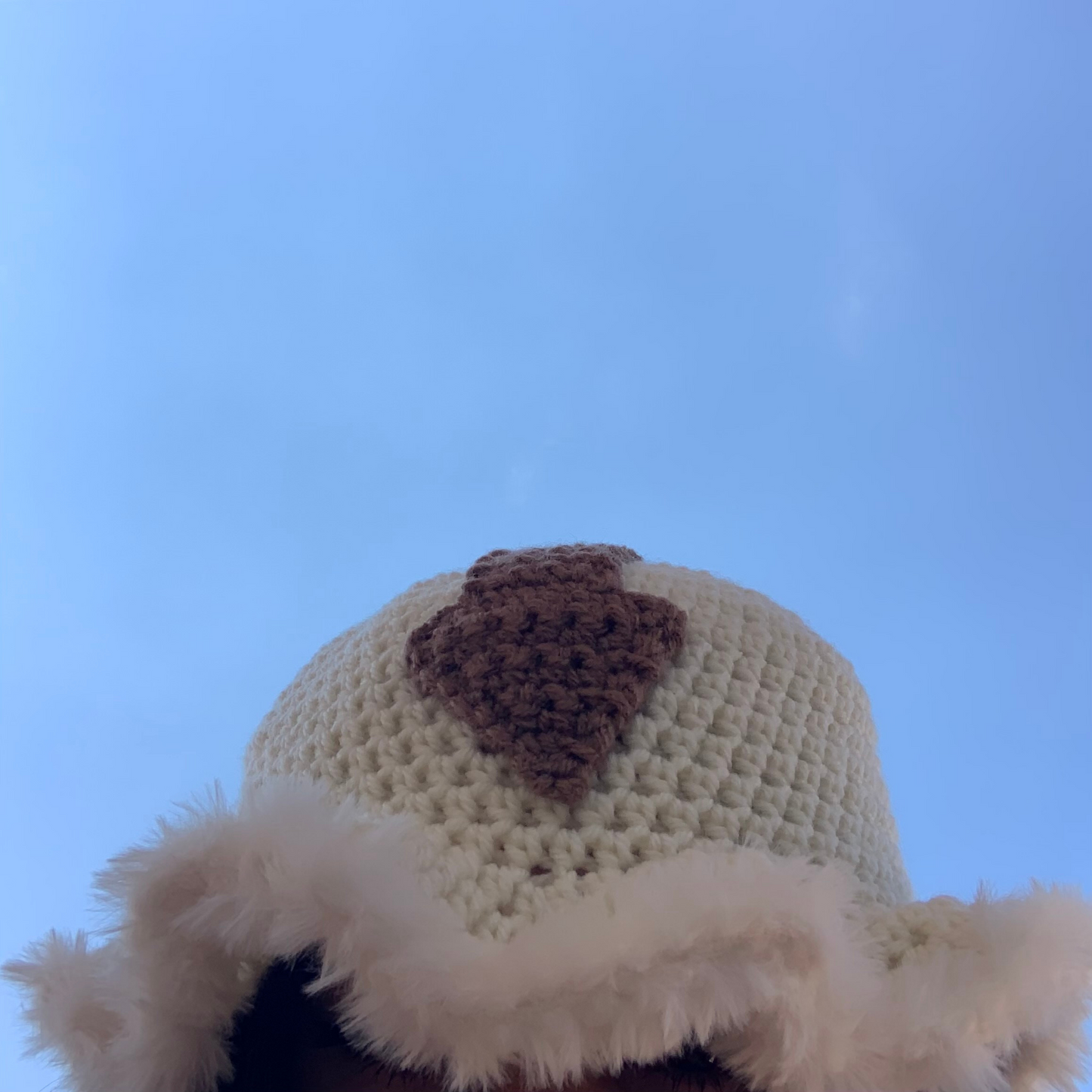 Cream Bucket Hat with Arrow